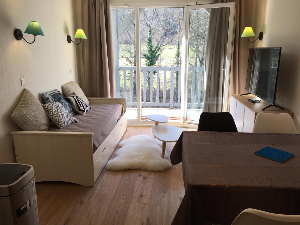 Agreable T2 Idealement Situe Au Coeur De Saintlary Exterior photo